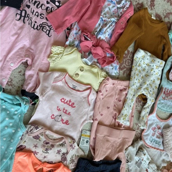 Baby girl 3-6 month bundle - Picture 6 of 10